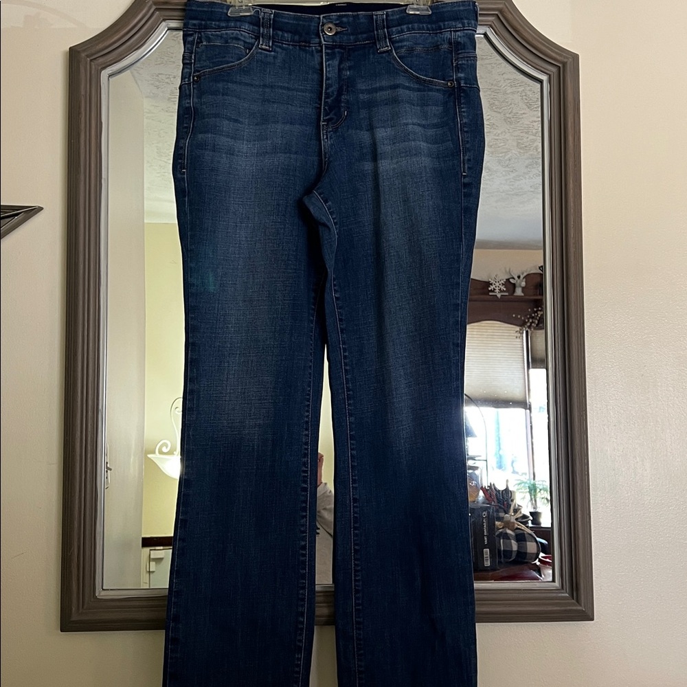 Jag Jeans. Size 14 waist 32” leg. Stretchy waist.